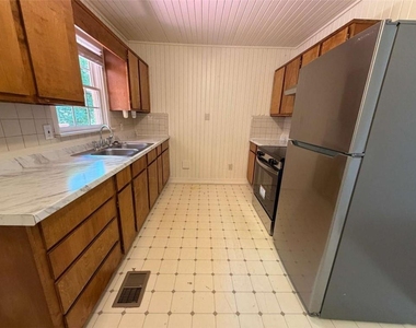 2988 First Street - Photo Thumbnail 7