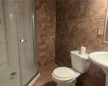 3811 Roxfield Drive - Photo Thumbnail 25