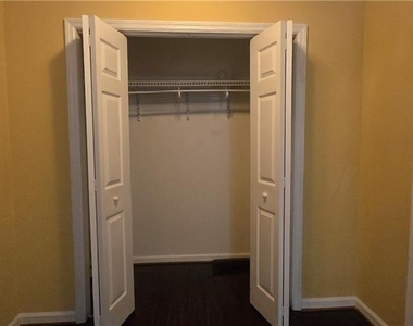 3811 Roxfield Drive - Photo Thumbnail 23