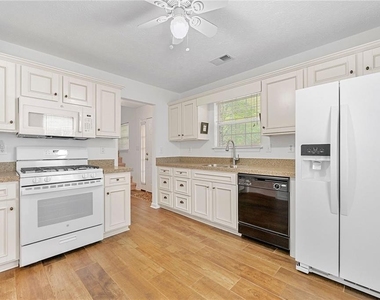 3040 Majestic Park Court - Photo Thumbnail 1