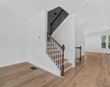 3461 Koyla Landing - Photo Thumbnail 35