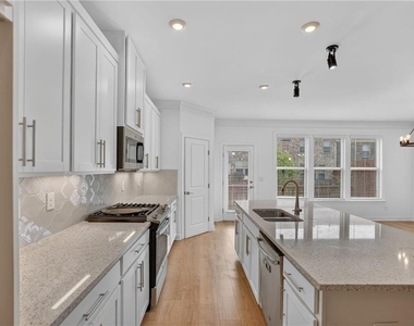 3461 Koyla Landing - Photo Thumbnail 6