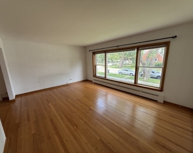 7553 W Monroe Street - Photo Thumbnail 2