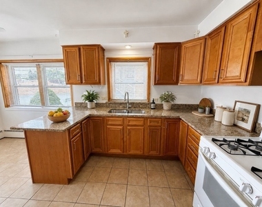 7553 W Monroe Street - Photo Thumbnail 13