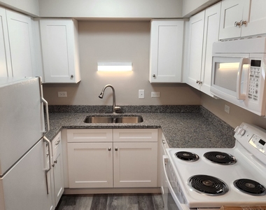17544 71st Avenue - Photo Thumbnail 1