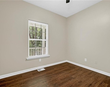1477 Akridge Street Nw - Photo Thumbnail 10
