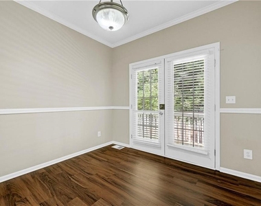 1477 Akridge Street Nw - Photo Thumbnail 8