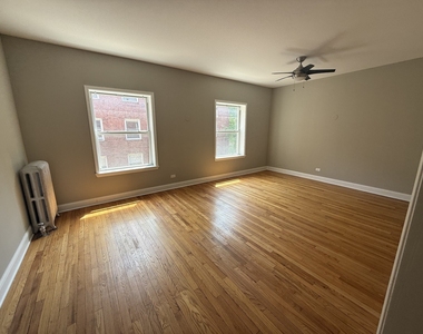 836 E 53rd Street - Photo Thumbnail 1