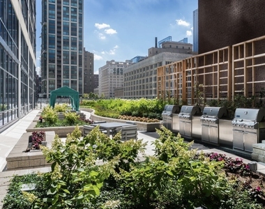 73 E Lake Street - Photo Thumbnail 5