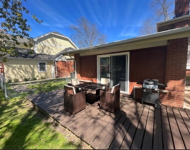 408 N Windsor Drive - Photo Thumbnail 25