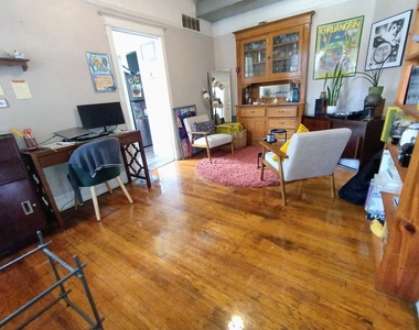 3516 N Broadway Street - Photo Thumbnail 3
