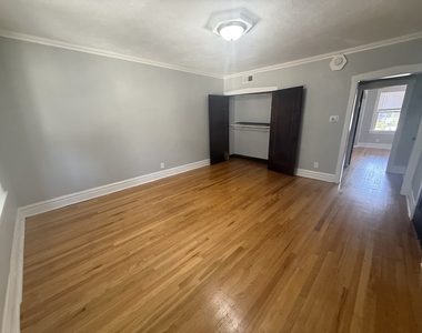5103 W 21st Street - Photo Thumbnail 3