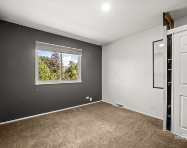 772 Circle Drive - Photo Thumbnail 13