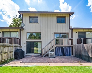 772 Circle Drive - Photo Thumbnail 15