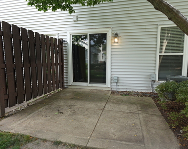 1070 Woodhill Court - Photo Thumbnail 1