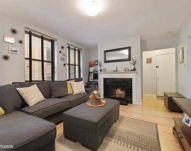 626 W Waveland Avenue - Photo Thumbnail 2