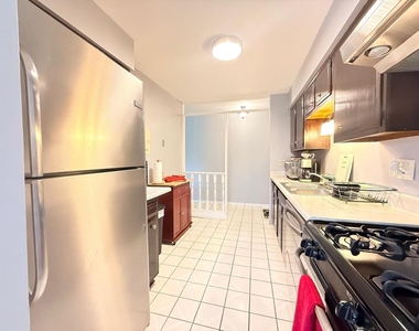3108 Roberts Drive - Photo Thumbnail 10