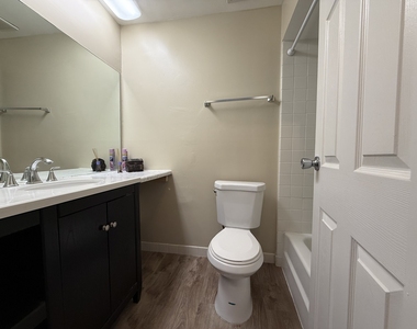 3108 Roberts Drive - Photo Thumbnail 32