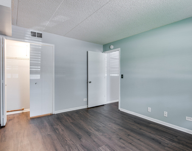 1486 W Jefferson Avenue - Photo Thumbnail 9