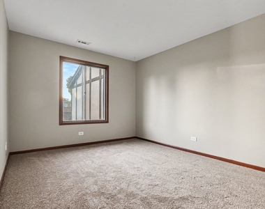 219 Uteg Street - Photo Thumbnail 10