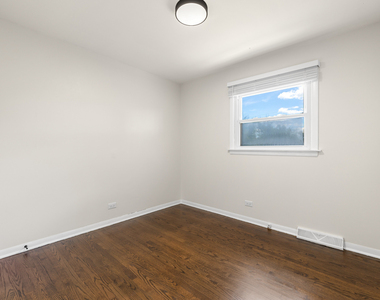 146 Pleasant Drive - Photo Thumbnail 14