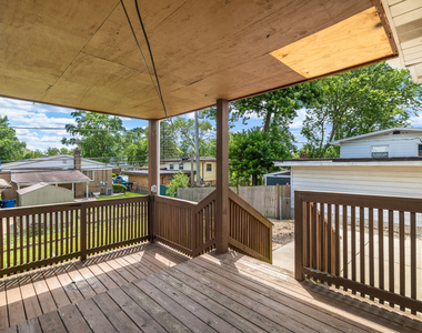 146 Pleasant Drive - Photo Thumbnail 24