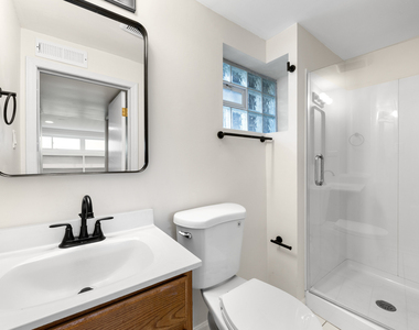 146 Pleasant Drive - Photo Thumbnail 21