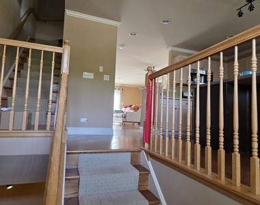 886 S Insignia Court - Photo Thumbnail 1