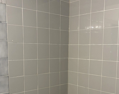 8221 Knox Avenue - Photo Thumbnail 7