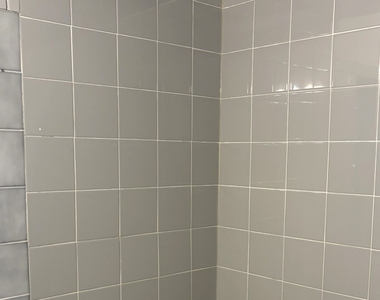 8221 Knox Avenue - Photo Thumbnail 13