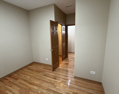 1632 S Saint Louis Avenue - Photo Thumbnail 3
