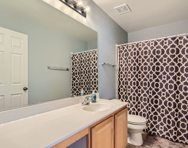 2606 Stowe Court - Photo Thumbnail 7