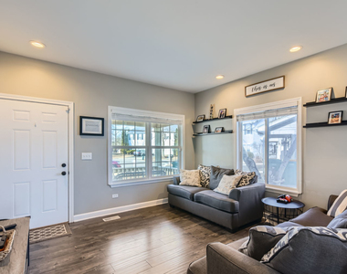 2606 Stowe Court - Photo Thumbnail 5