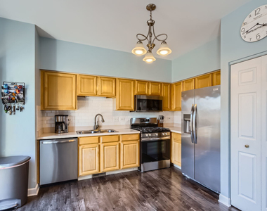2606 Stowe Court - Photo Thumbnail 2