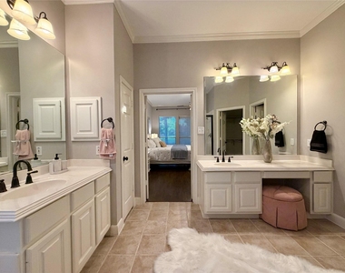 24527 Bay Hill Boulevard - Photo Thumbnail 23
