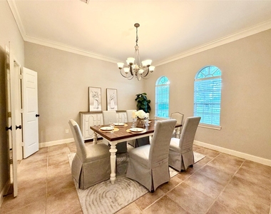24527 Bay Hill Boulevard - Photo Thumbnail 10