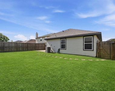 25414 Barmby Drive - Photo Thumbnail 22