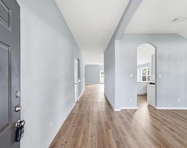 25414 Barmby Drive - Photo Thumbnail 1