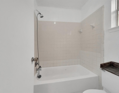 14830 Keelby - Photo Thumbnail 10