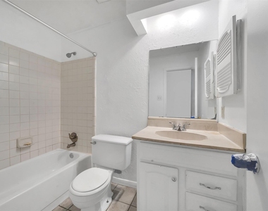 14830 Keelby - Photo Thumbnail 6