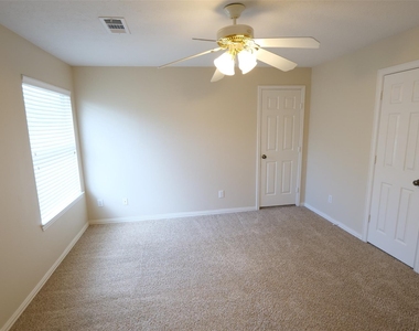22719 Sierra Lake Court - Photo Thumbnail 33