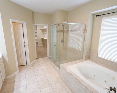 22719 Sierra Lake Court - Photo Thumbnail 18