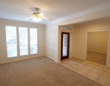 22719 Sierra Lake Court - Photo Thumbnail 4