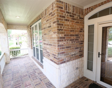 22719 Sierra Lake Court - Photo Thumbnail 2