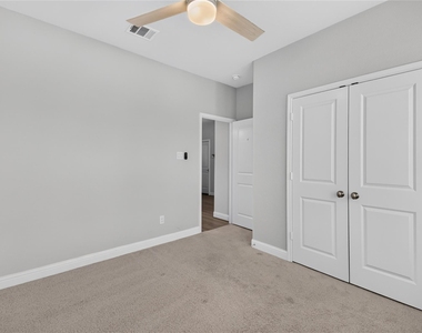 2524 Hagerman Court - Photo Thumbnail 8