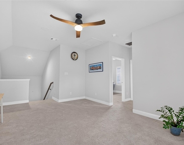 2524 Hagerman Court - Photo Thumbnail 33