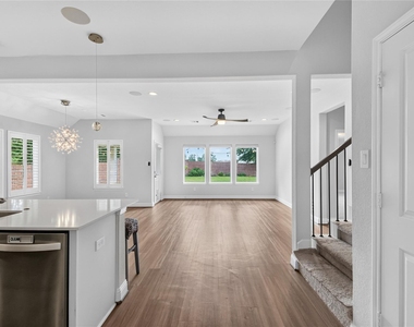 2524 Hagerman Court - Photo Thumbnail 11