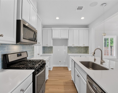2524 Hagerman Court - Photo Thumbnail 22