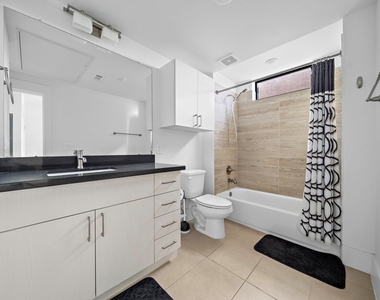 2401 Crawford Street - Photo Thumbnail 8