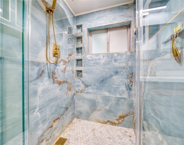 4406 Mallard Drive - Photo Thumbnail 14
